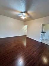 1845 N Gramercy Pl in Los Angeles, CA - Building Photo - Building Photo