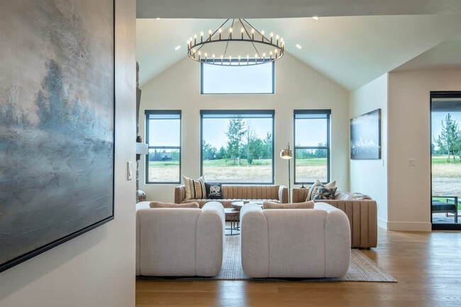 326 Royal Elk Cir
