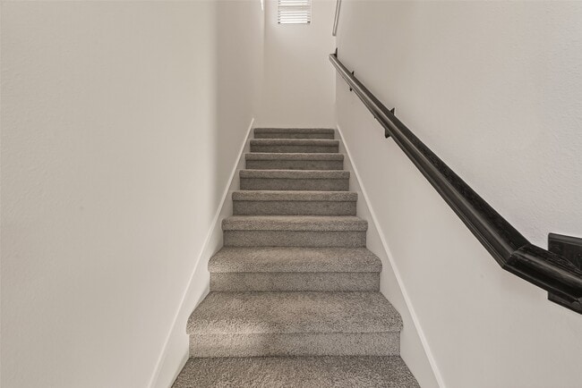 property at 3241 Loam Ln