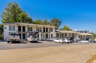 The Villas in Birmingham, AL - Foto de edificio - Building Photo