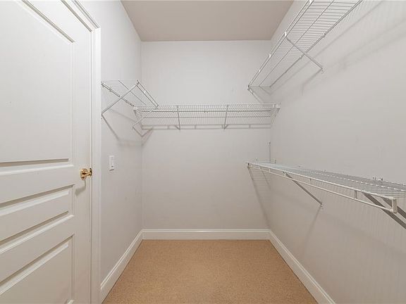 property at 3286 Northside Pkwy NW