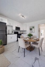 903 80th St in Miami Beach, FL - Building Photo - Building Photo