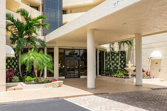 Sandcastle II in Marco Island, FL - Building Photo - Building Photo