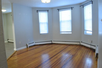 28 Yeamans St, Unit #2 in Revere, MA - Building Photo - Building Photo