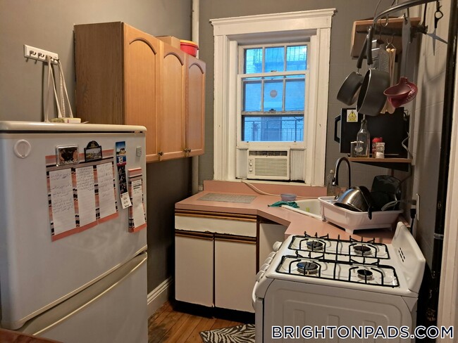 property at 1572 Commonwealth Ave