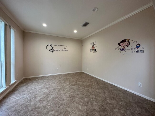 property at 3902 Breaux Bridge Ln