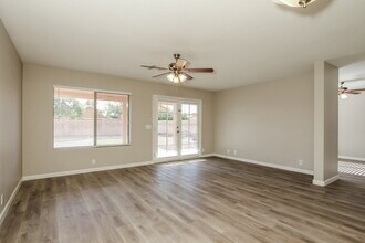 8635 W Kathleen Rd in Peoria, AZ - Building Photo - Building Photo