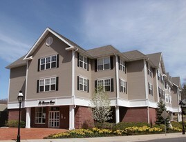 The Barnum House in Port Jefferson, NY - Building Photo