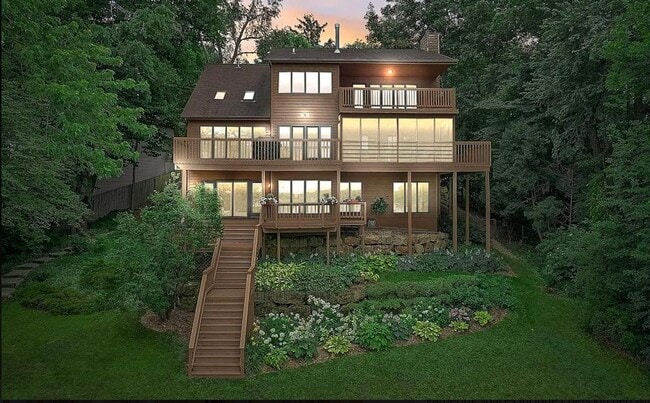 property at 4216 Morris Park Rd