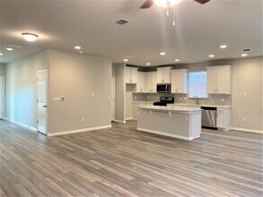 10301 Sentinel Dr in Austin, TX - Building Photo - Building Photo