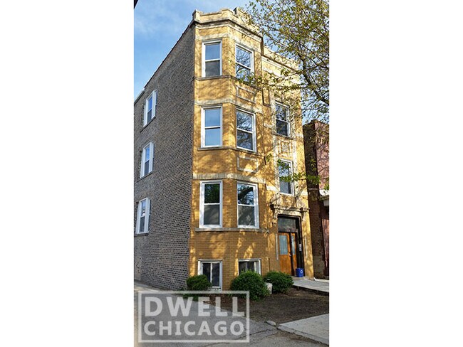 2914 N Troy St in Chicago, IL - Building Photo - Building Photo