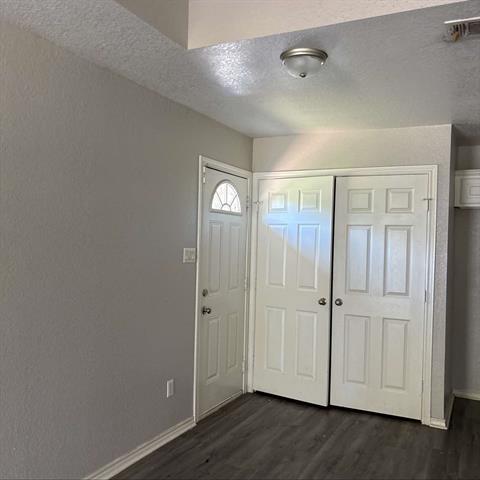 309 Gravel St in Waxahachie, TX - Building Photo - Building Photo