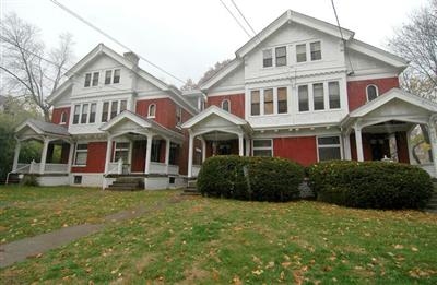 Clifton Two Sisters in Cincinnati, OH - Foto de edificio - Building Photo