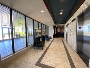 1660 Gulf Blvd in Clearwater, FL - Building Photo - Building Photo