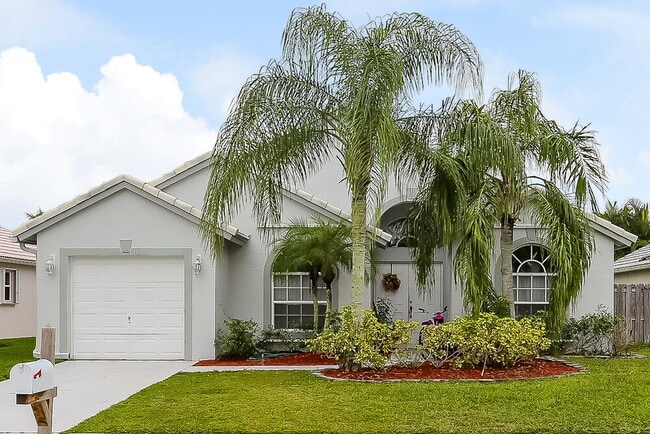 property at 1912 Oak Berry Cir