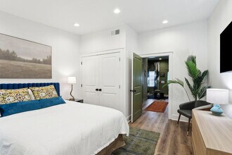 1738 N Rampart St in New Orleans, LA - Building Photo - Building Photo