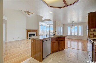 944 Fremont Rd in Bountiful, UT - Building Photo - Building Photo