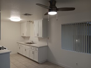 12250 17th St-Unit -7 in Yucaipa, CA - Building Photo - Building Photo