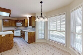 6054 Clay Pit Rd in College Station, TX - Building Photo - Building Photo