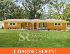 6161 James Rd in Austell, GA - Building Photo