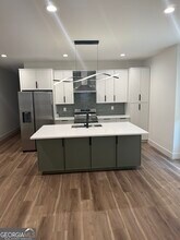 598 Formwalt St SW in Atlanta, GA - Building Photo - Building Photo