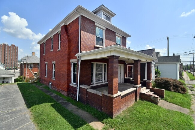 1850 Buffington Ave in Huntington, WV - Building Photo - Building Photo