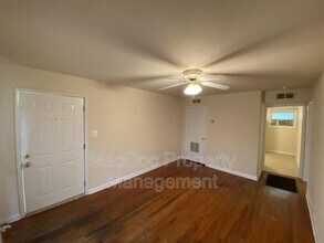 1012 Julian Dr in Fredericksburg, VA - Building Photo - Building Photo