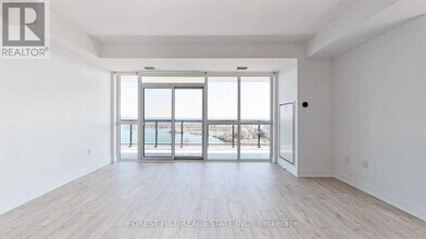 65 Annie Craig Dr in Toronto, ON - Building Photo - Building Photo