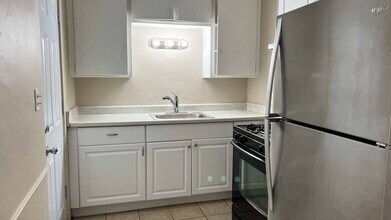 1617-1621 S 38th St in San Diego, CA - Building Photo - Building Photo