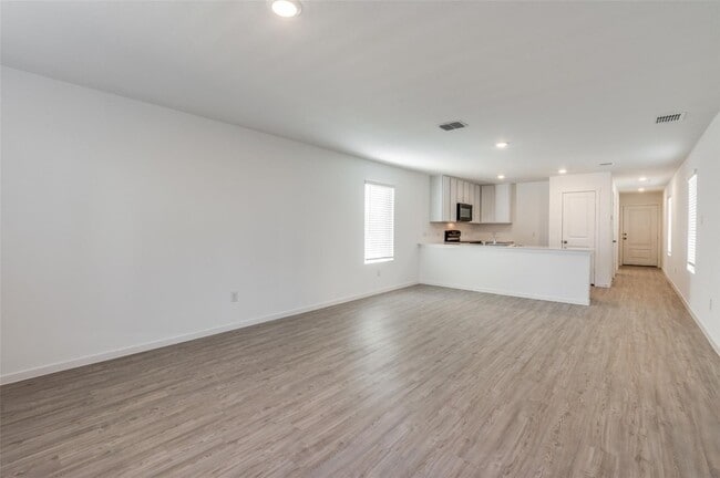 935 Sandhill Crane Ln in Princeton, TX - Foto de edificio - Building Photo