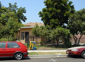 6147 Marbrisa Ave in Huntington Park, CA - Building Photo