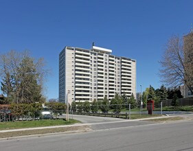 Esterbrooke Apartments in Toronto, ON - Building Photo - Building Photo