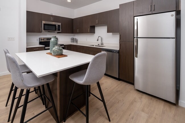 7th West at Midtown in Layton, UT - Building Photo - Building Photo