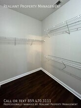 2644 Kearney Ridge Boulevard in Lexington, KY - Building Photo - Building Photo