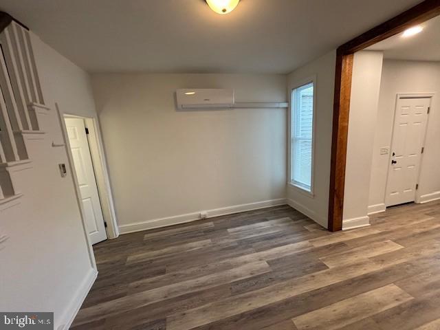 property at 123 E Boundary Ave