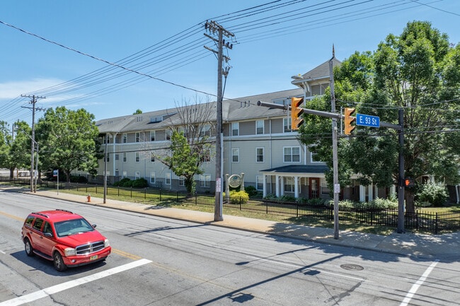 Glenhaven Apartments in Cleveland, OH - Building Photo - Building Photo