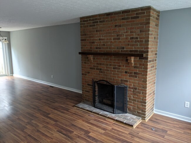 440 Edinburgh Rd in Dublin, OH - Building Photo - Building Photo