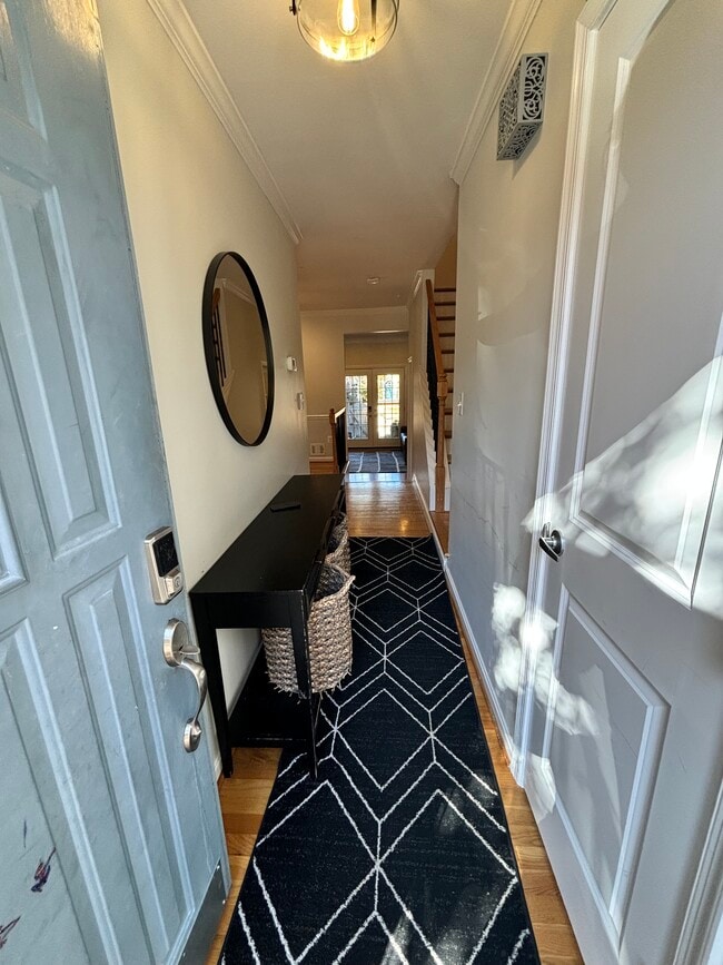 903 Portner Pl in Alexandria, VA - Building Photo - Building Photo