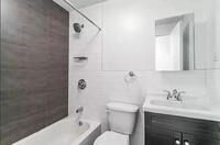 457 W 17th St in New York, NY - Building Photo - Building Photo