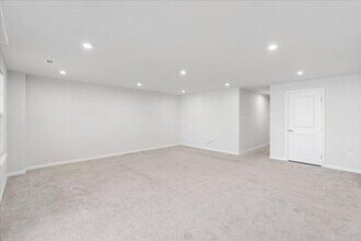 159 Freedom Wy in Sicklerville, NJ - Building Photo - Building Photo