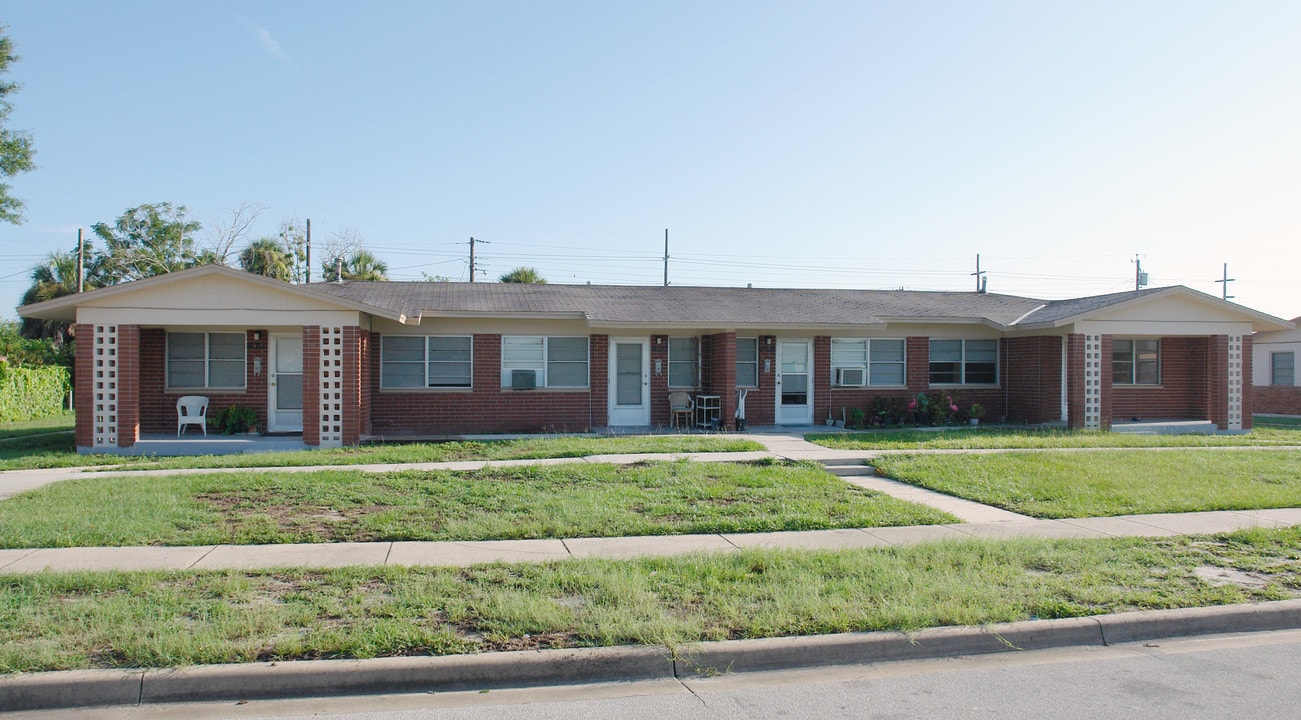 622 Temple St in Cocoa, FL - Building Photo