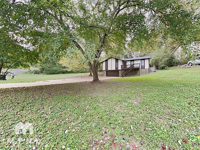 property at 2708 Shoemaker St