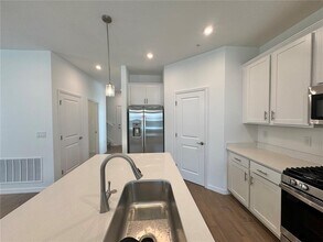 433 Belmond Dr in Debary, FL - Building Photo - Building Photo