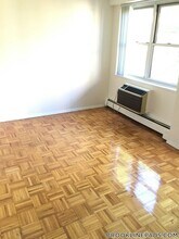 185 Freeman St in Brookline, MA - Building Photo - Building Photo