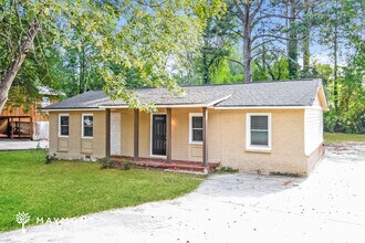 6718 Gano Dr in Riverdale, GA - Building Photo - Building Photo
