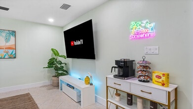 79 S Brevard Ave, Unit ID1389636P in Cocoa Beach, FL - Building Photo - Building Photo