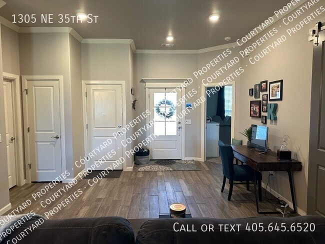 1305 NE 35th St in Moore, OK - Building Photo - Building Photo