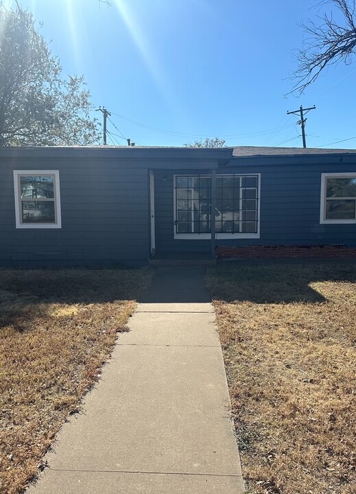 4200 SE 15th Ave in Amarillo, TX - Building Photo