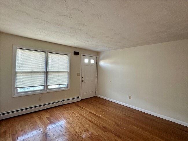 35 Lancashire St in Providence, RI - Building Photo - Building Photo