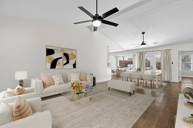 property at 2103 W Riviera Dr